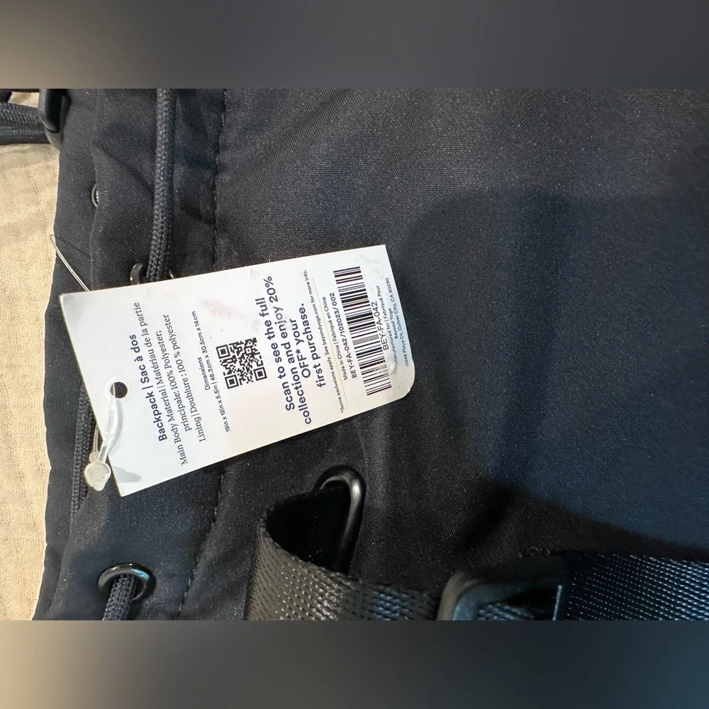 NWT Beyond Yoga Convertible Gym Bag - Picture 4 of 5